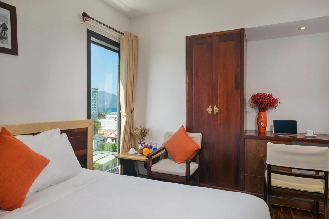 Sea Flower Hotel Da Nang Exterior foto